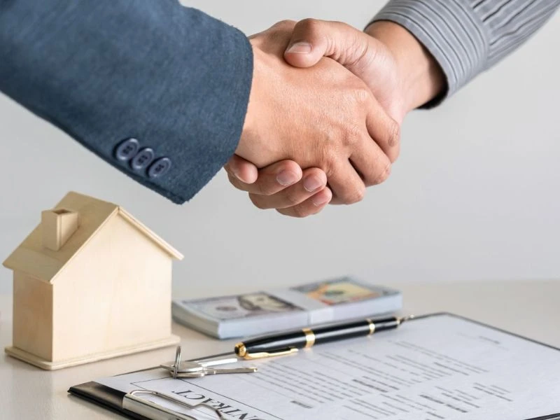 Ký hợp đồng thi công