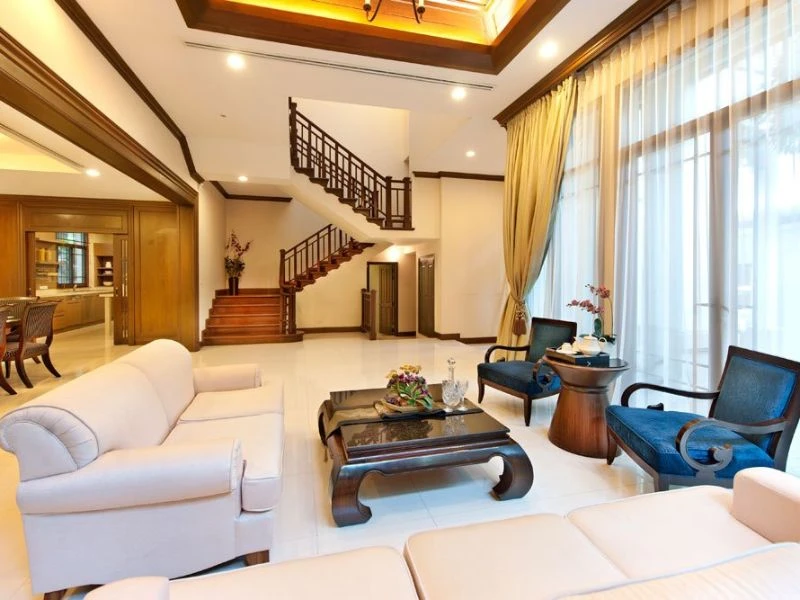 Đồng bộ màu sắc và phong cách tổng thể